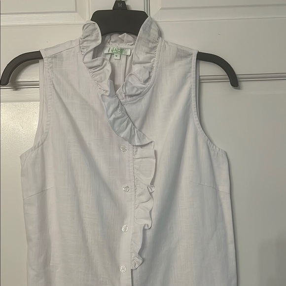 Jade White Sleeveless High Collar Ruffled Blouse - Picture 5 of 8